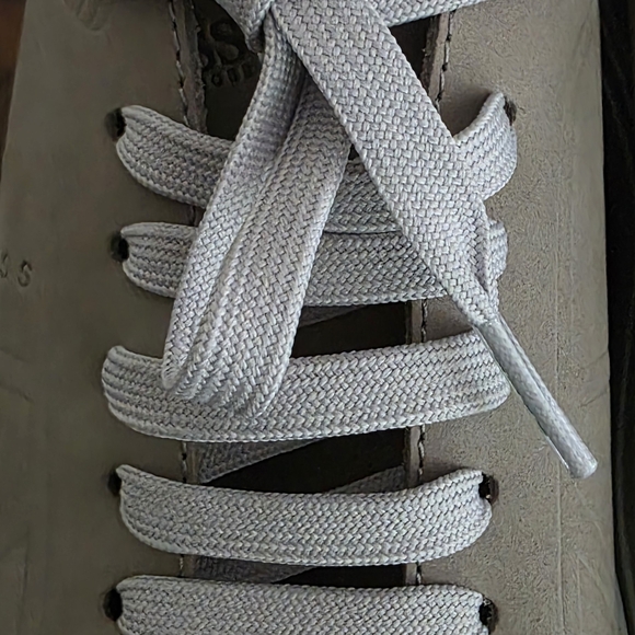 Men's Hugo Boss Beige Sneakers - Picture 10 of 11